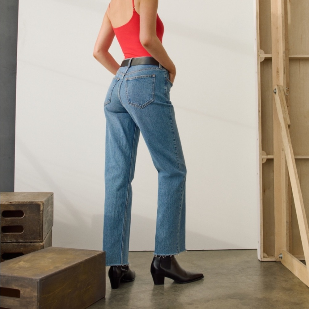 Abercrombie & Fitch High Rise Vintage Straight Jean - 34L